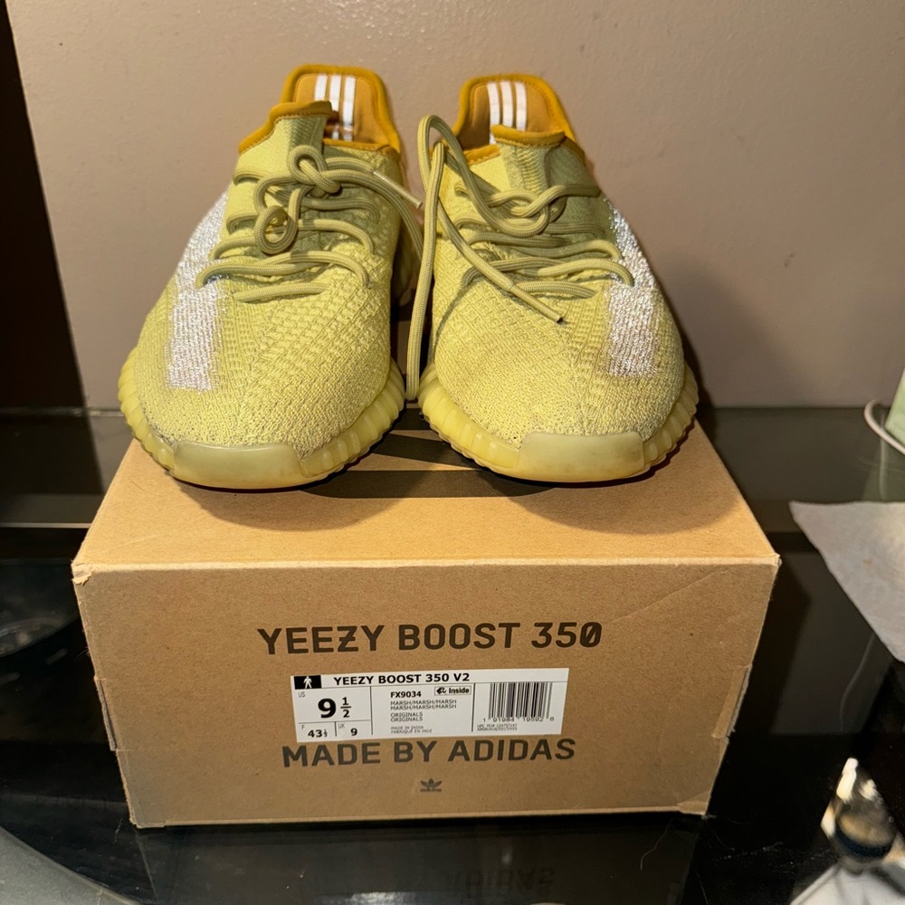 Yeezy 350 V2 Marsh
